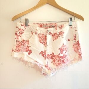 Bershka rose 🌹 denim shorts size 10